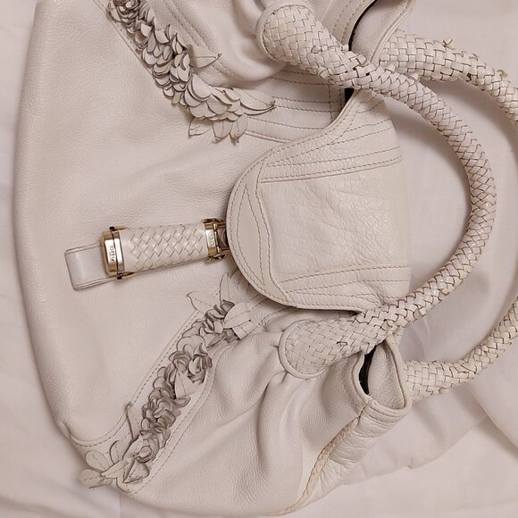 Fendi Spy Bag in White Leather - Picture 2 of 14